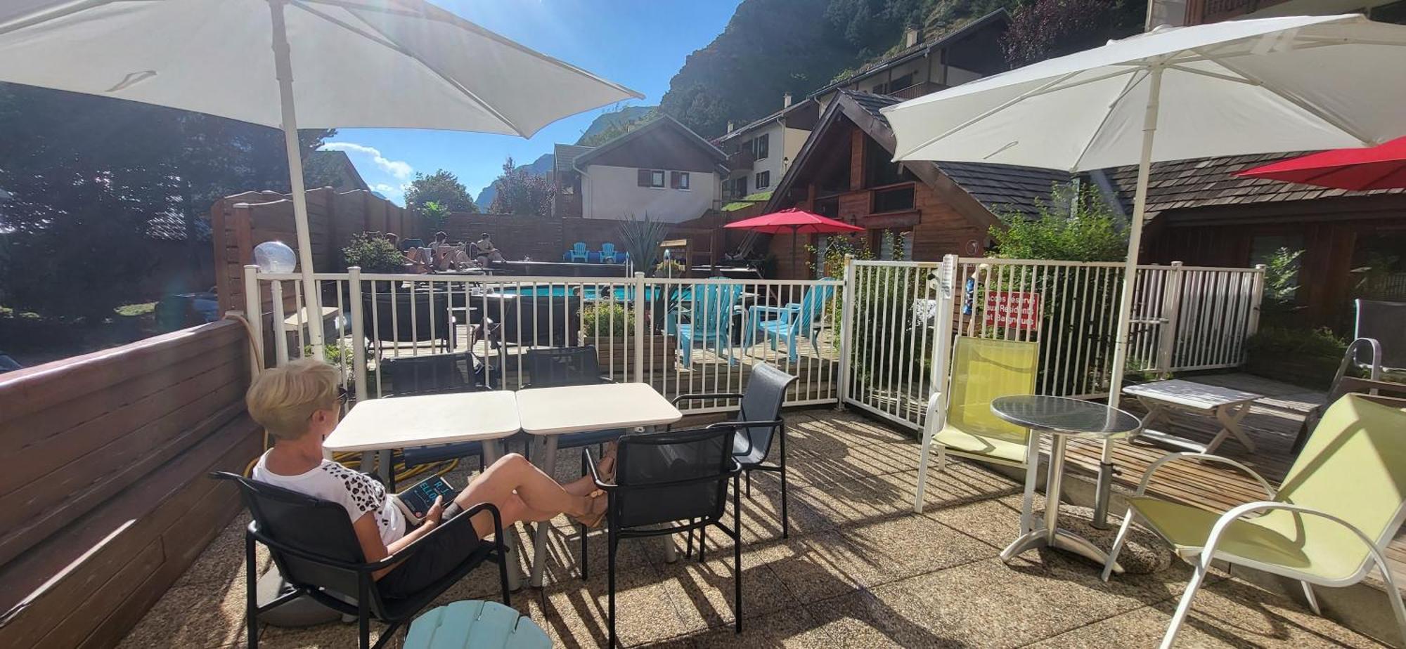 Chez Philippe - Appartements & Chalets En Village Pieton - Vue Glaciers La Grave Exterior foto